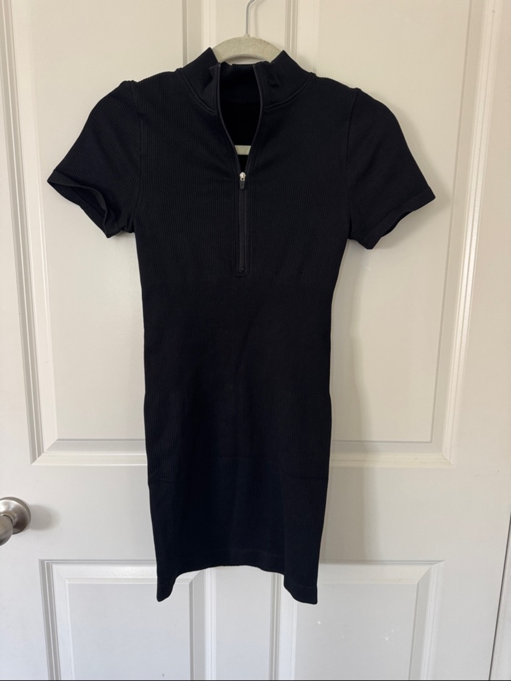 Black Ribbed Short-Sleeve Zip-Up Mini Dress